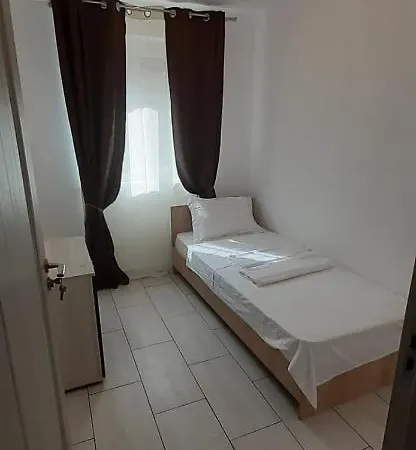 Turistice Zona Hoteliera 3 Wifii , Aer Conditionat Apartment *